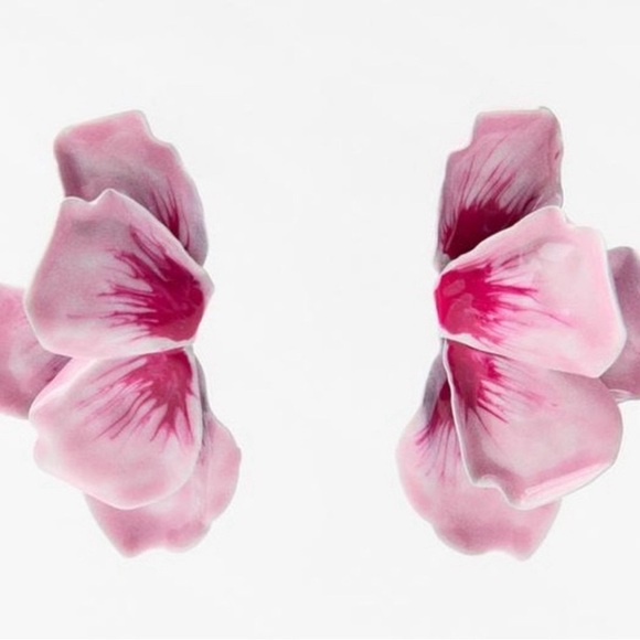 ZARA Earrings Enameled Petal Fan in Pink  New 💕✨✨✨✨ - Picture 5 of 8